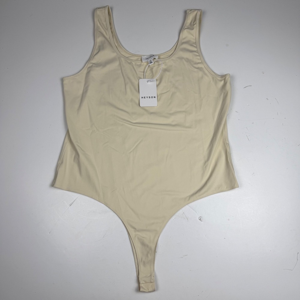 Heyson Women Cream Beige Sleeveless Scoop Neck Thong Bodysuit Plus Size 1XL NWT